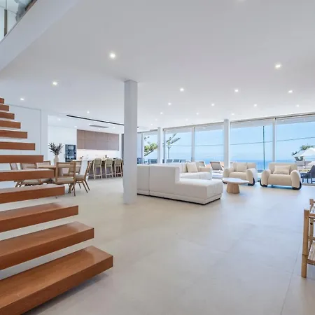 Rada Luxury - Heating Pool Optional *